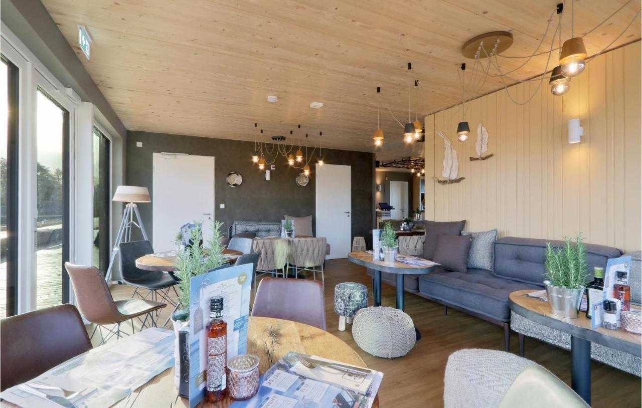 Stunning Home In Lembruch-Duemmer See With Wifi 외부 사진