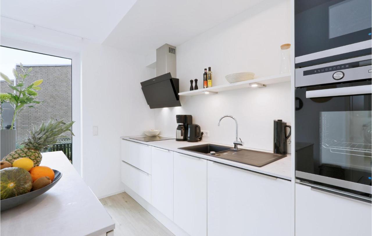 Stunning Home In Lembruch-Duemmer See With Wifi 외부 사진