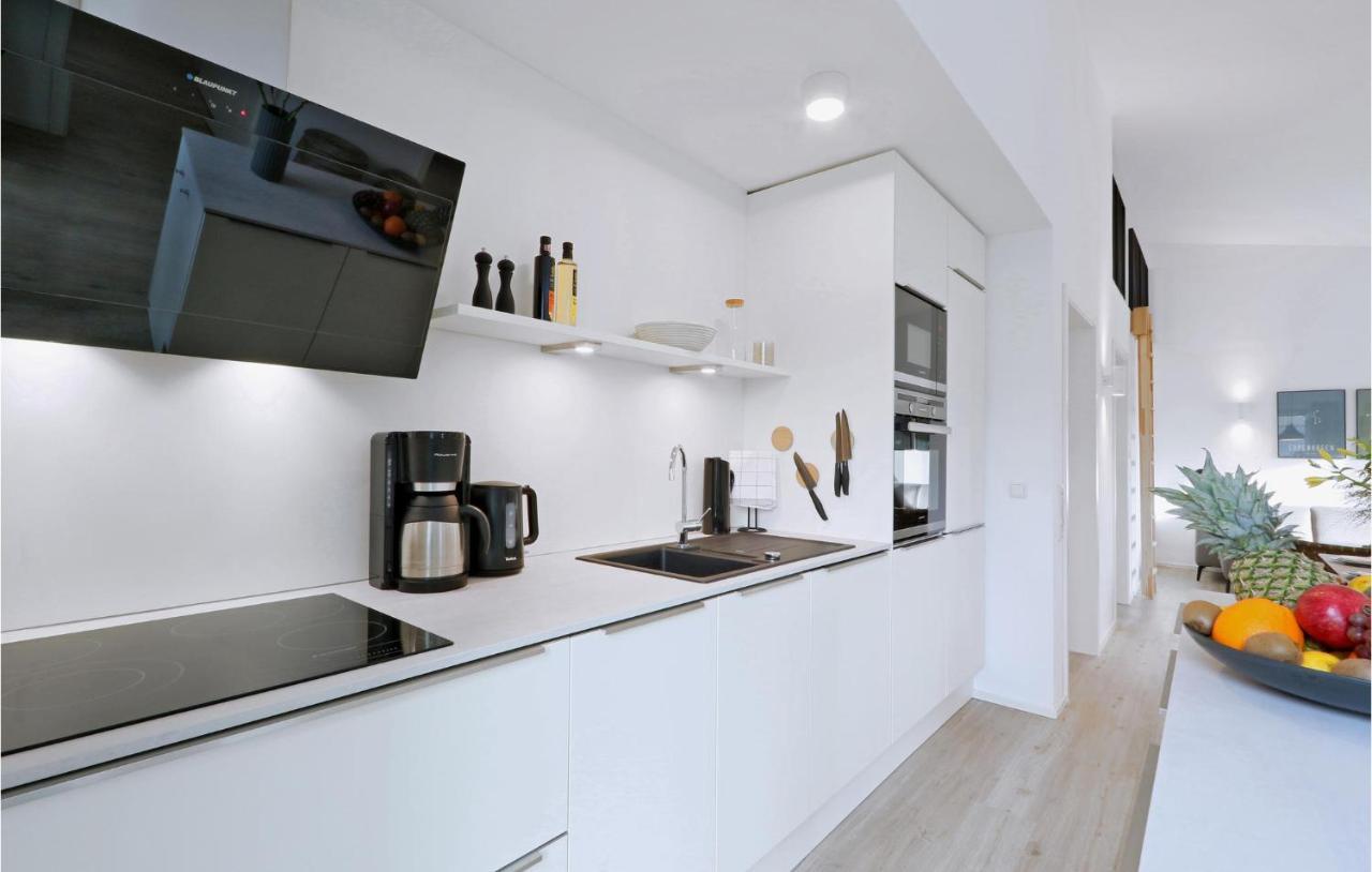 Stunning Home In Lembruch-Duemmer See With Wifi 외부 사진