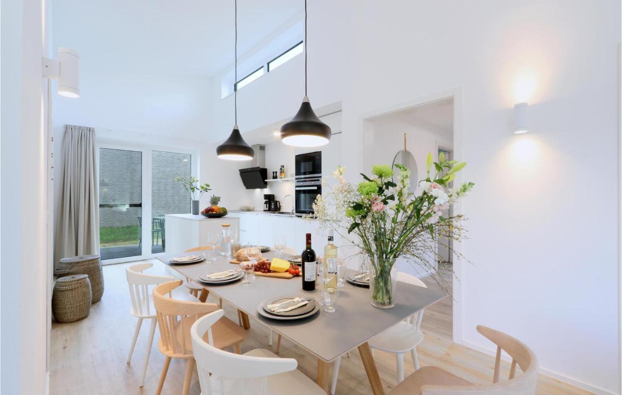 Stunning Home In Lembruch-Duemmer See With Wifi 외부 사진
