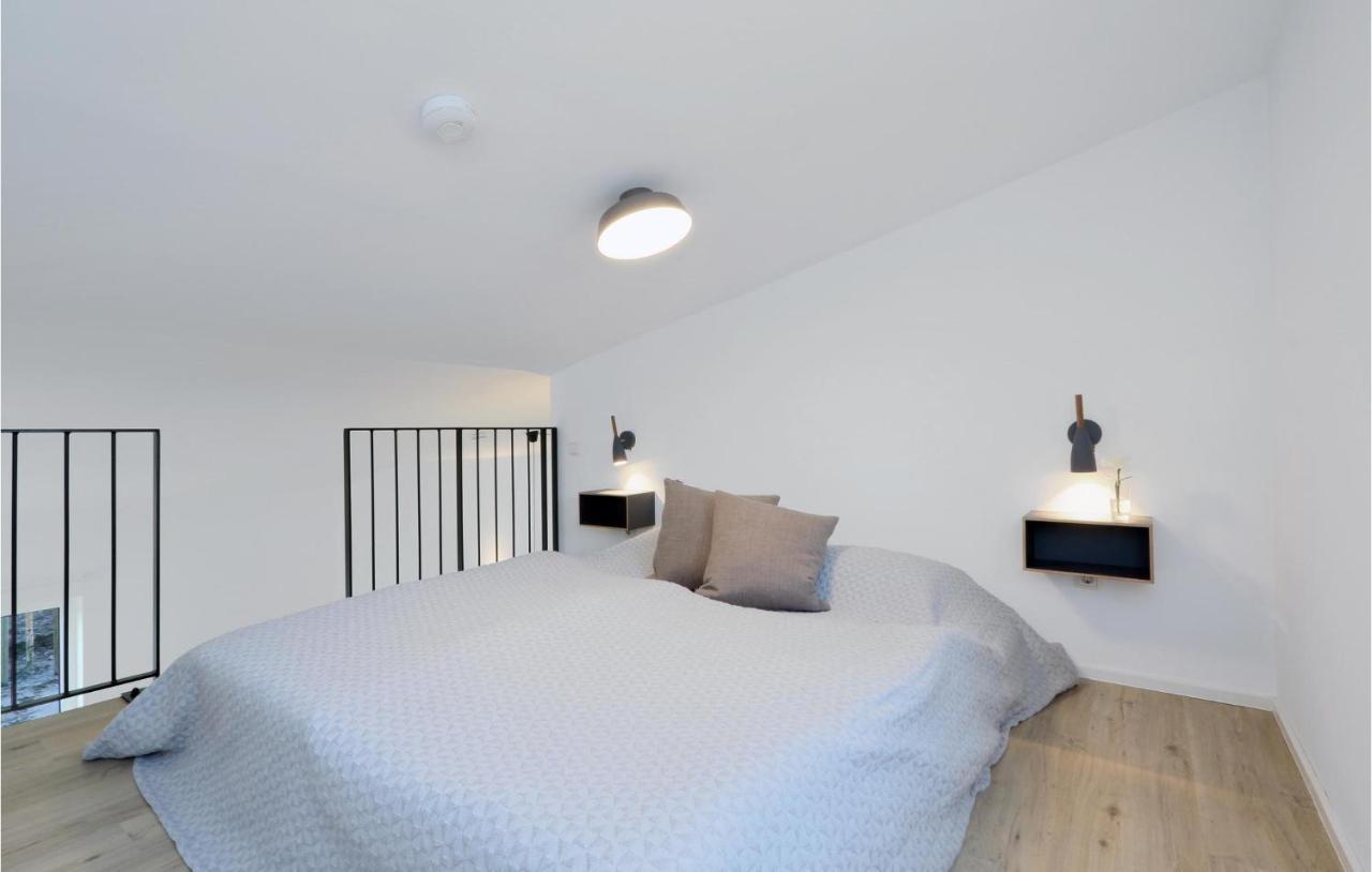 Stunning Home In Lembruch-Duemmer See With Wifi 외부 사진